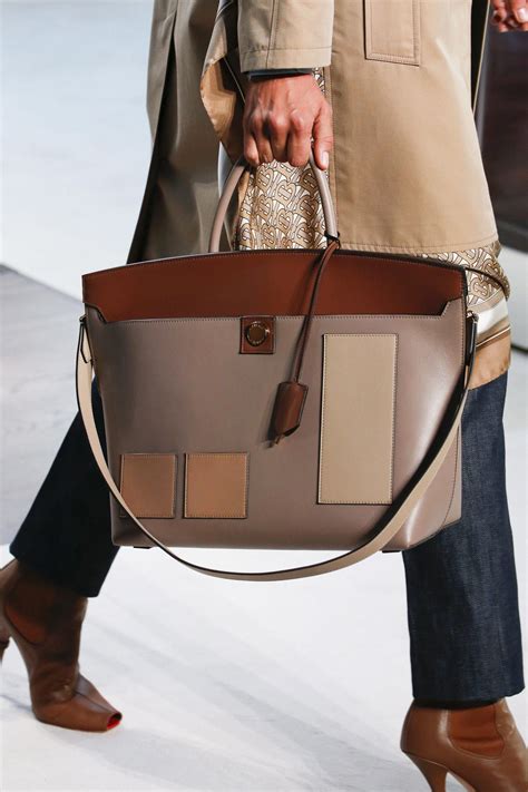 sac burberry 2018|burberry handbags latest collection.